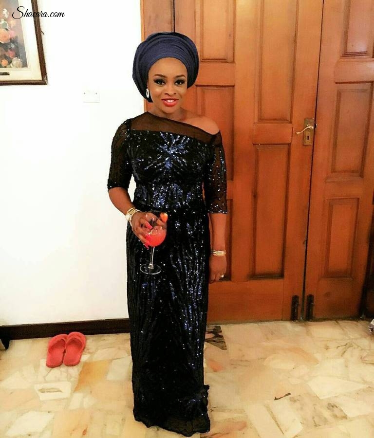 Turn Heads This Weekend In Breath Taking Aso Ebi styles