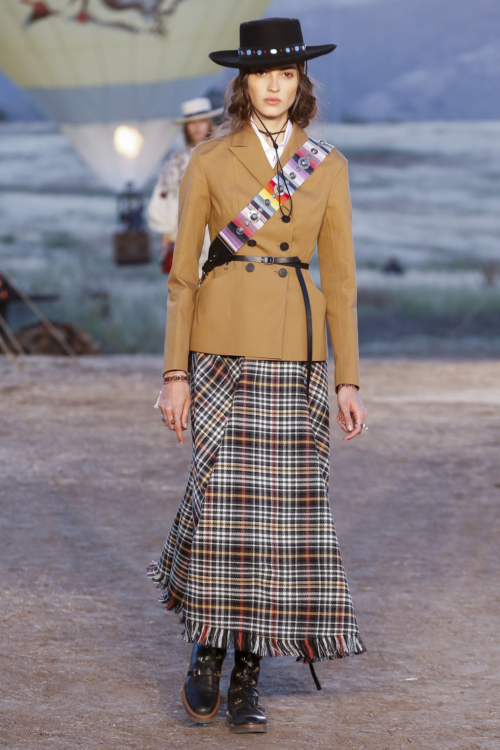 Dior in the Desert! Photos from Christian Dior Cruise 2018 Runway Show