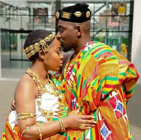 These Couples Adorned In Kentes, Ahenemas And Gold Ornaments, Will Make You Love Ghanaian Traditional Weddings