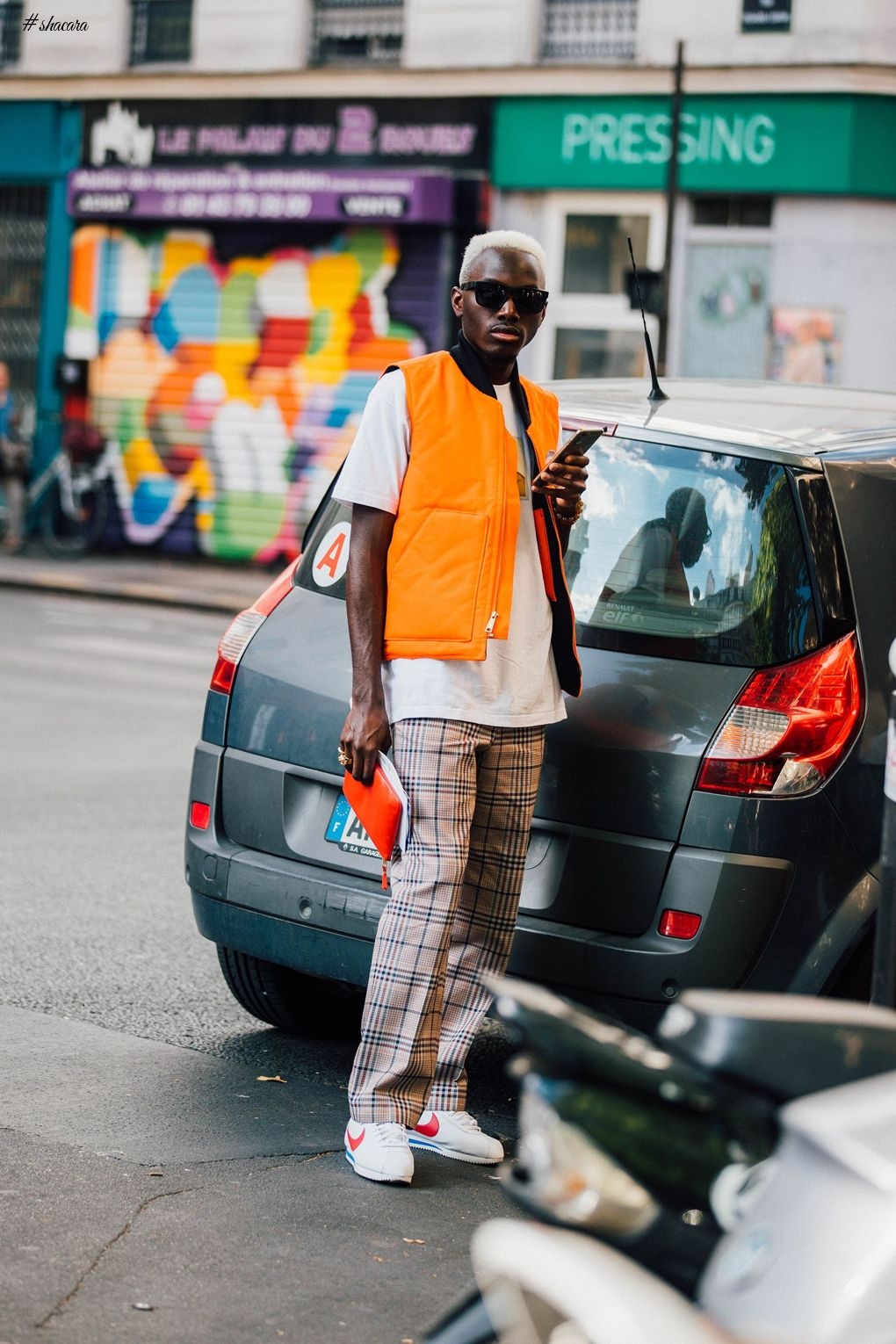 Bubbly & Colorful! Here Are The Best Street Style Looks From Paris Men’s Fashion Week