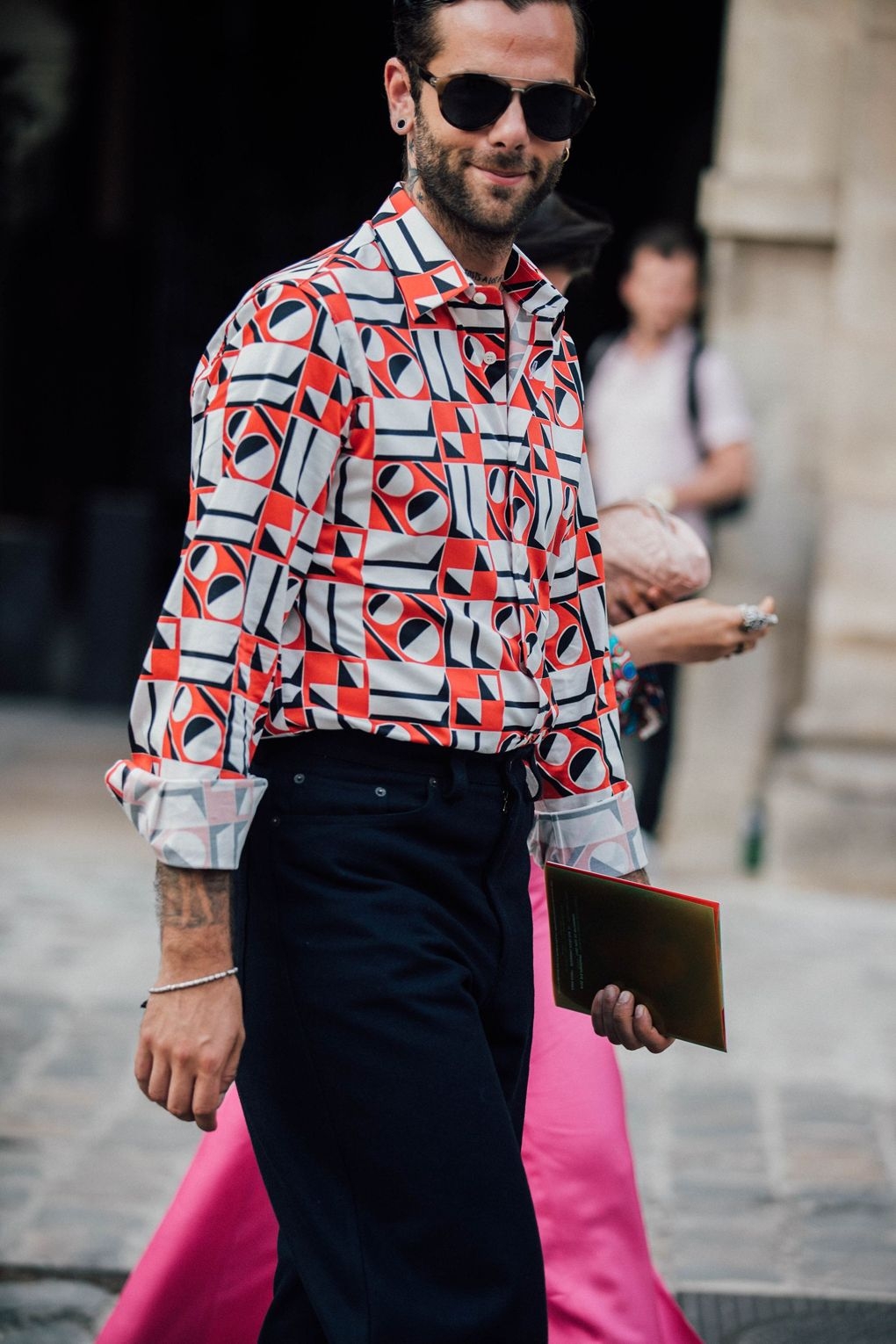 Bubbly & Colorful! Here Are The Best Street Style Looks From Paris Men’s Fashion Week