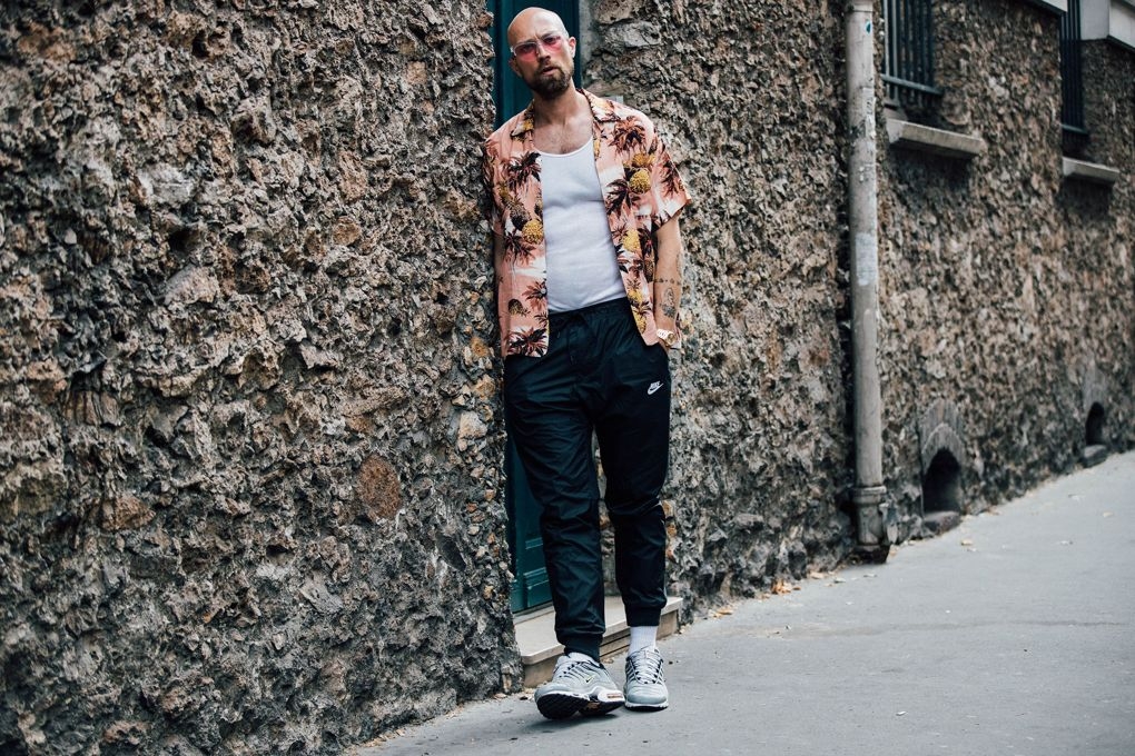 Bubbly & Colorful! Here Are The Best Street Style Looks From Paris Men’s Fashion Week