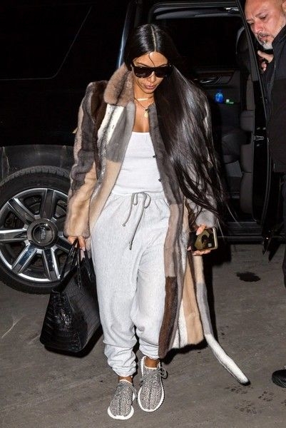 15 Kim Kardashian’s Real Fur Styles