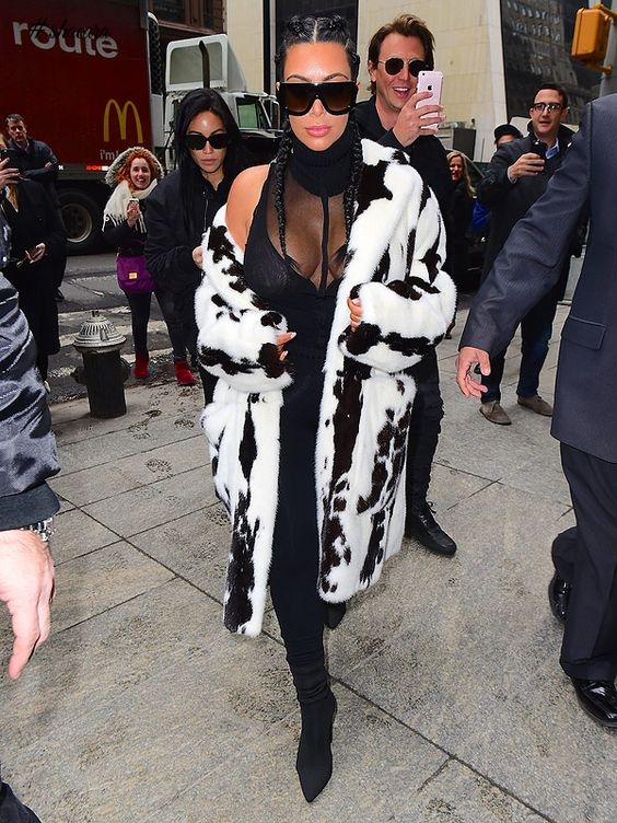 15 Kim Kardashian’s Real Fur Styles