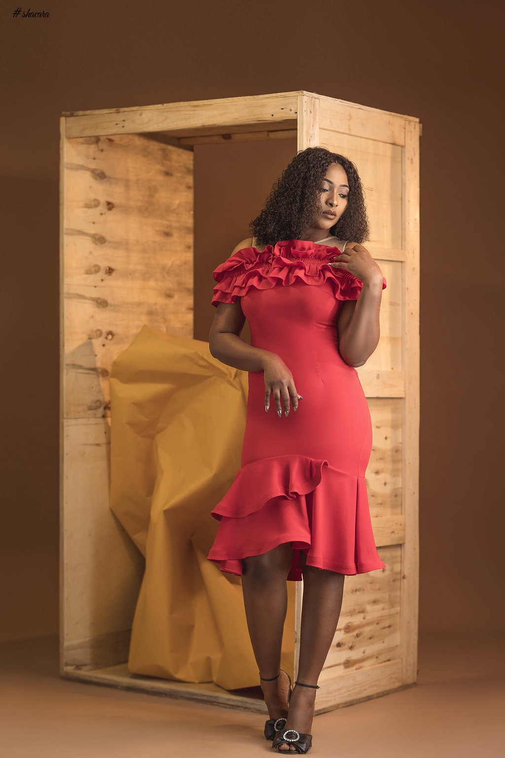 DOS Clothing Store Releases 2017 Summer Edit Featuring Lilian Esoro