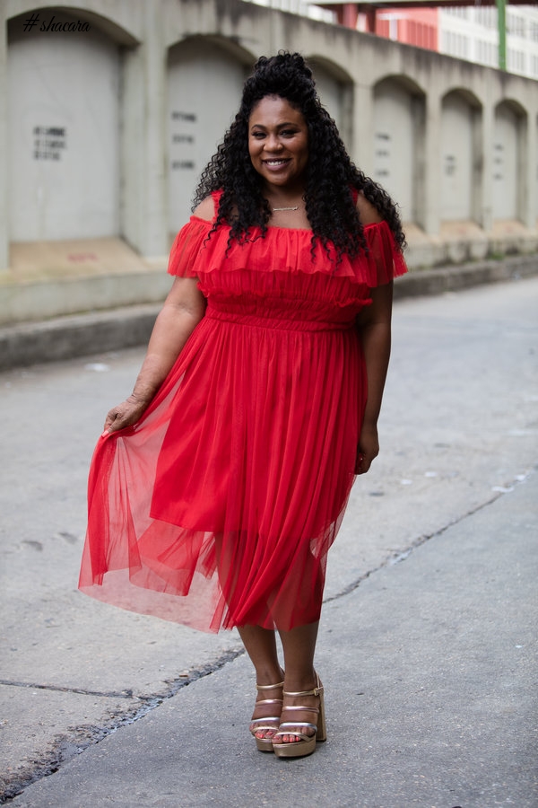 These Curvy Ladies Gave Us Epic Street Style Moments at ESSENCE Festival 2017