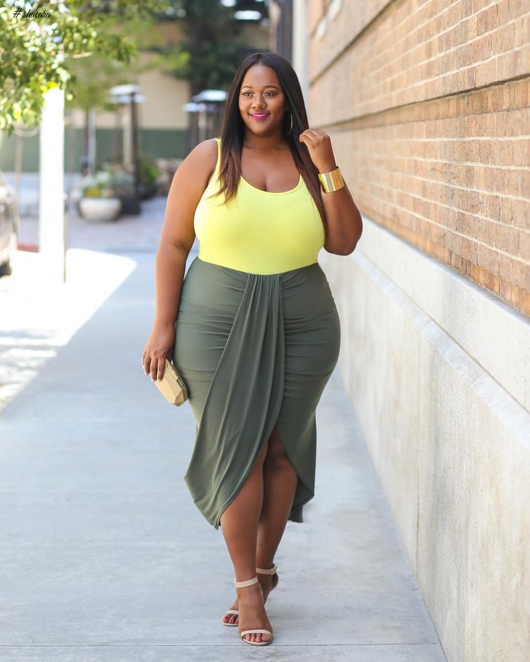 HOW TO MASTER PLUS SIZE FASHION