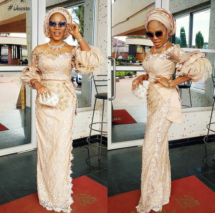 Nigerians Are Doing Asoebi In Glam; Check Out These Super Gorgeous Styles