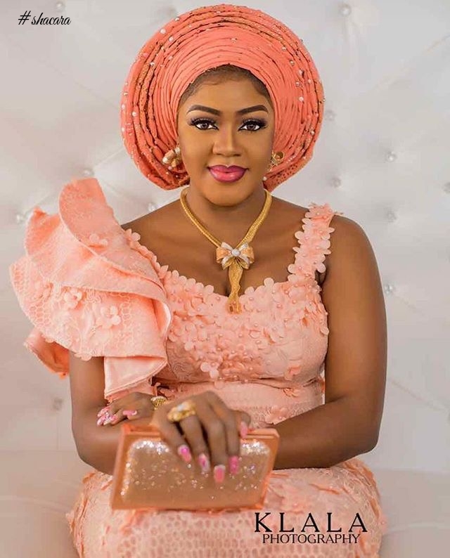 ABSOLUTELY RAVISHING ASOEBI STYLES FASHIONISTAS WORE OVER THE WEEKEND