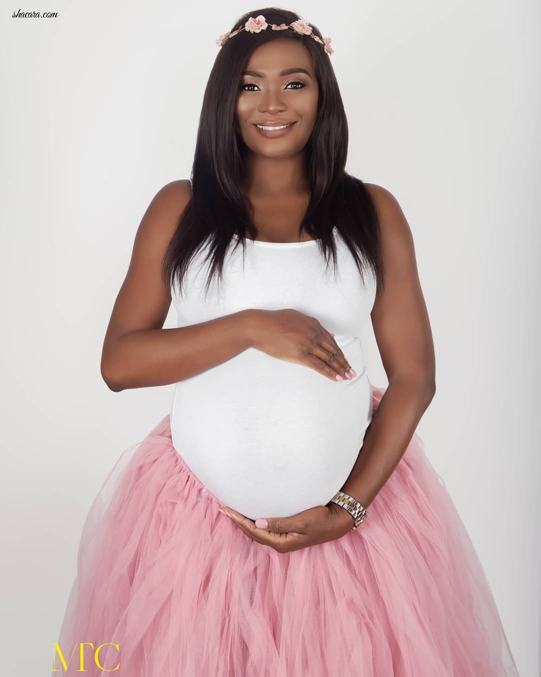 Comedian Wale Gates, Wife Lanre Welcome Baby Girl & Release Beautiful Maternity Photos