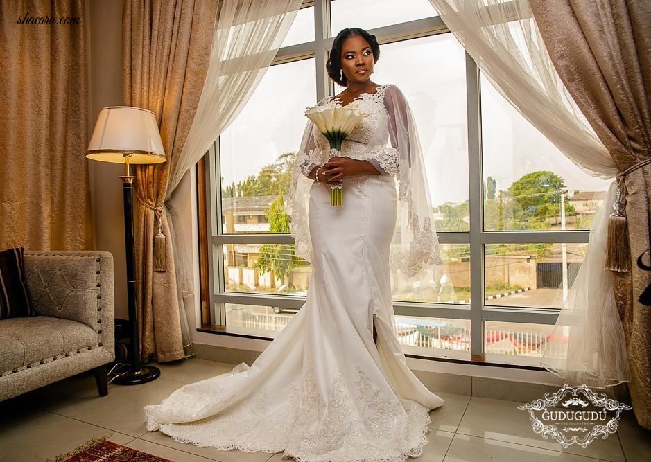 THROW BACK TO THE STUNNING BRIDAL DRESSES OF JANUARY 2018