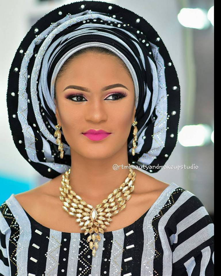 FABULOUS ASO OKE GELE PERFECT FOR THE STUNNING BRIDES