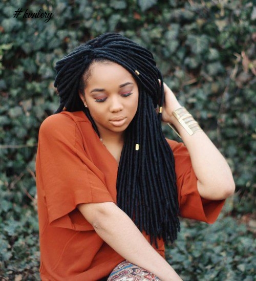 FABULOUS AND FUNKY WAYS TO STYLE YOUR FAUX LOCKS