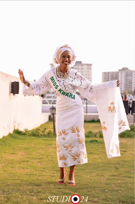 Miss Nigeria 2016 Contestants in Nigerian Attires|Grand Finale Holds