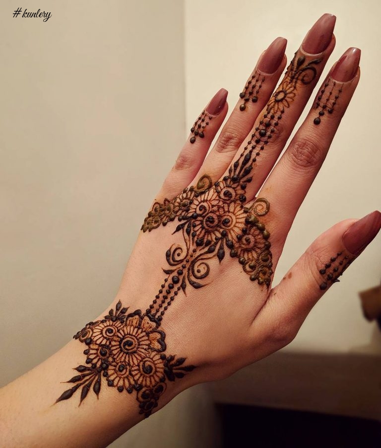 MODERN HENNA DESIGNS THAT WILL CATCH YOUR EYE