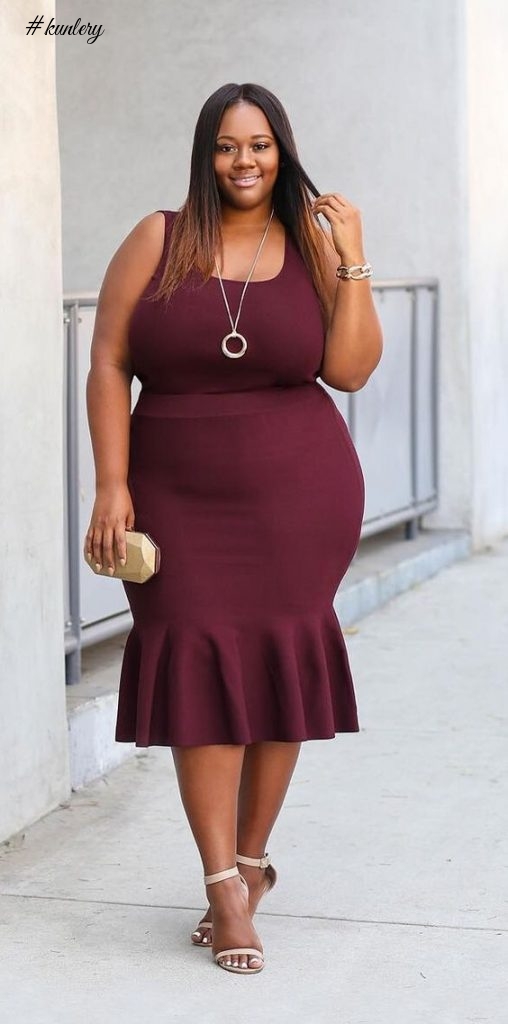 TRENDY WORK OUTFIT IDEAS FOR CURVY WOMEN