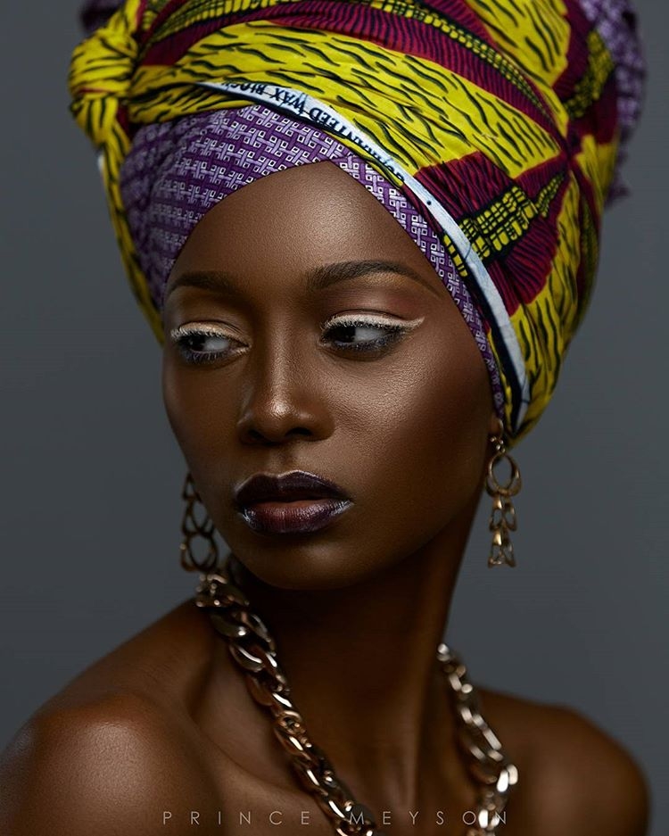 See 13 Internationally VIRAL Headwrap Shoots All By One Legendary Nigerian Photographer