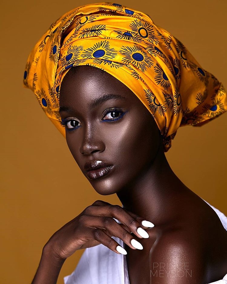 See 13 Internationally VIRAL Headwrap Shoots All By One Legendary Nigerian Photographer