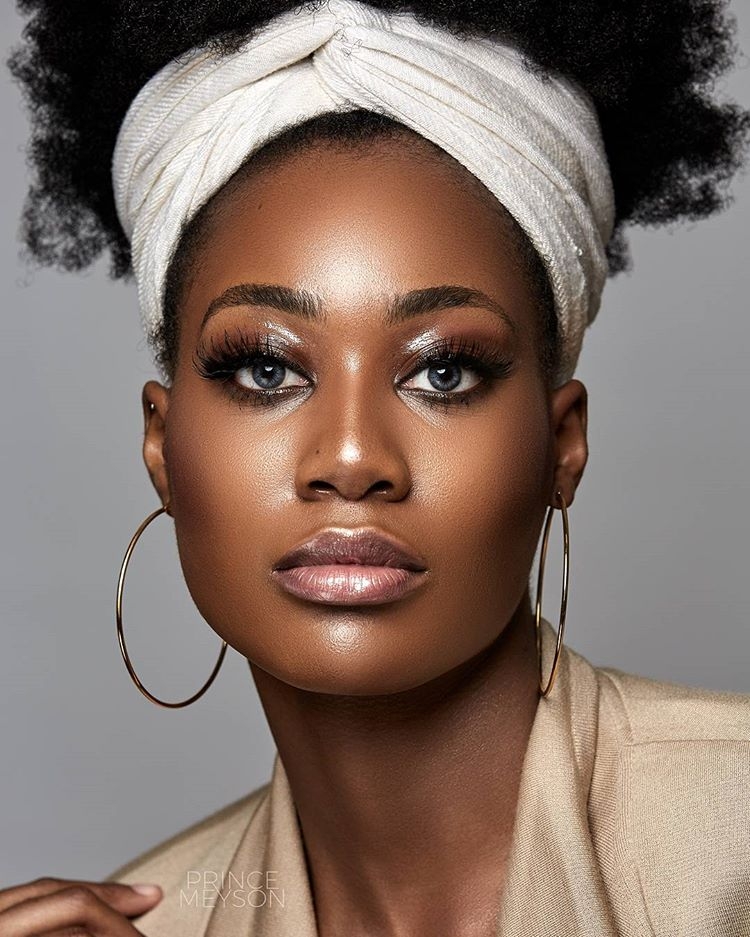 See 13 Internationally VIRAL Headwrap Shoots All By One Legendary Nigerian Photographer