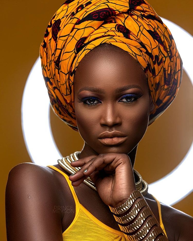 See 13 Internationally VIRAL Headwrap Shoots All By One Legendary Nigerian Photographer