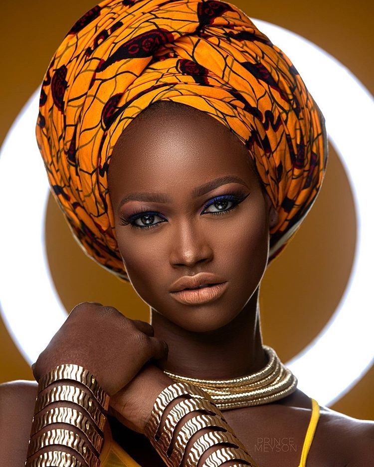 See 13 Internationally VIRAL Headwrap Shoots All By One Legendary Nigerian Photographer