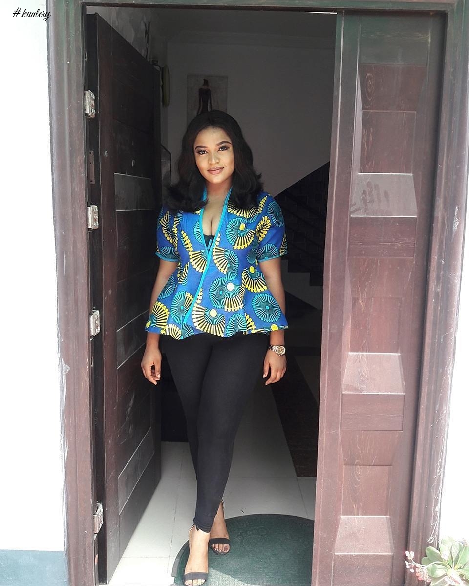 7 BEAUTIFUL MUST HAVE ANKARA TOPS FOR THIS PERIOD