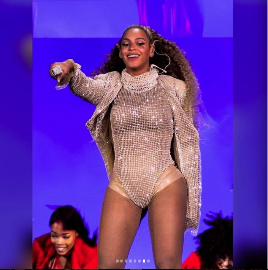 Yoncé Slays! See Beyonce’s Fabulous Fashion Looks From The “On The Run II” Tour