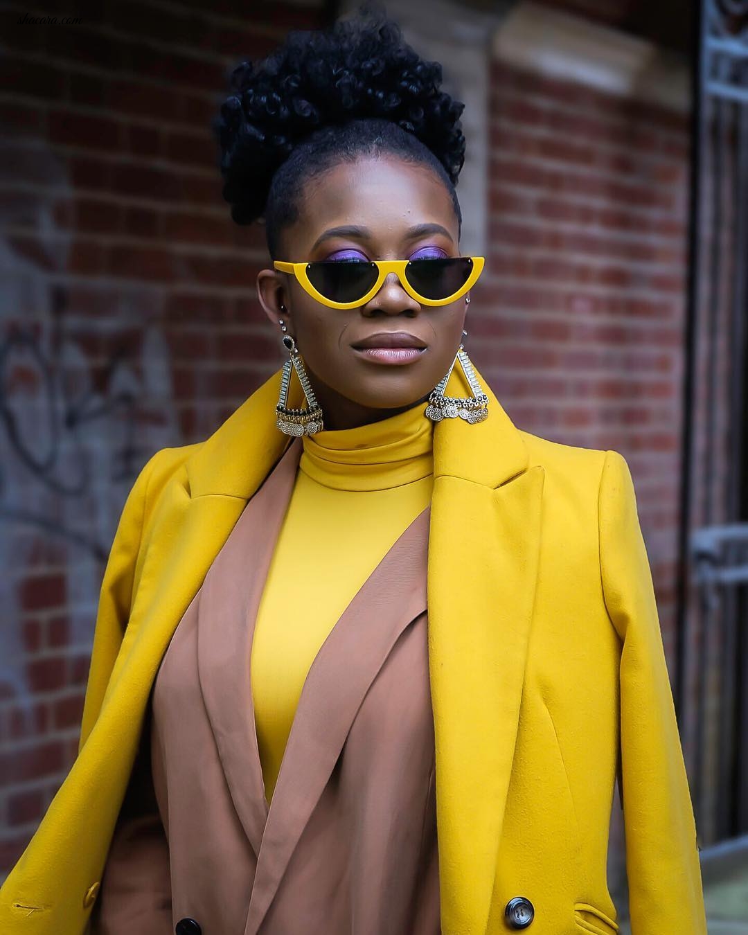 Meet The Nigerian Style Girl That Serves Multiple Looks In One Colour Each Week