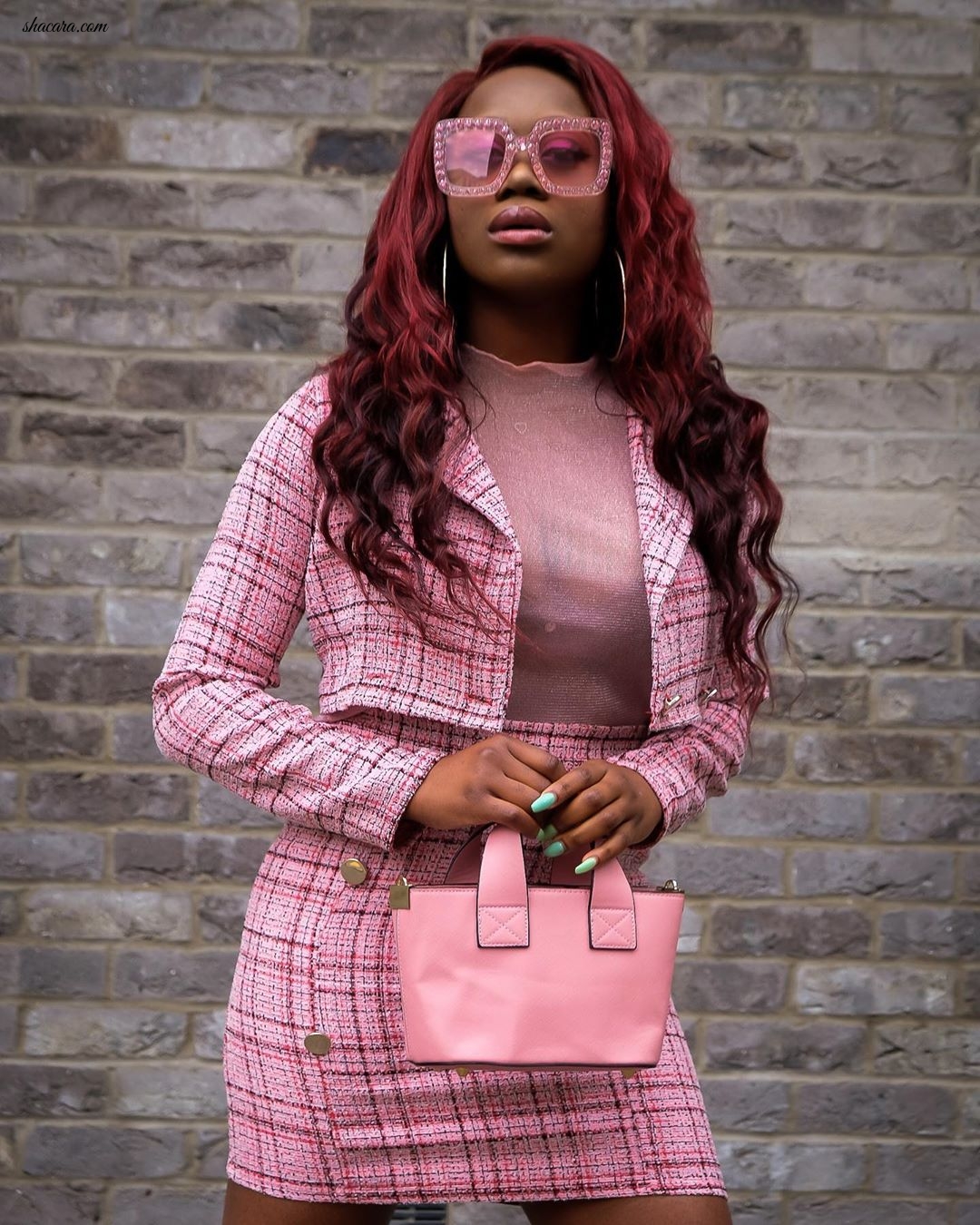 Meet The Nigerian Style Girl That Serves Multiple Looks In One Colour Each Week