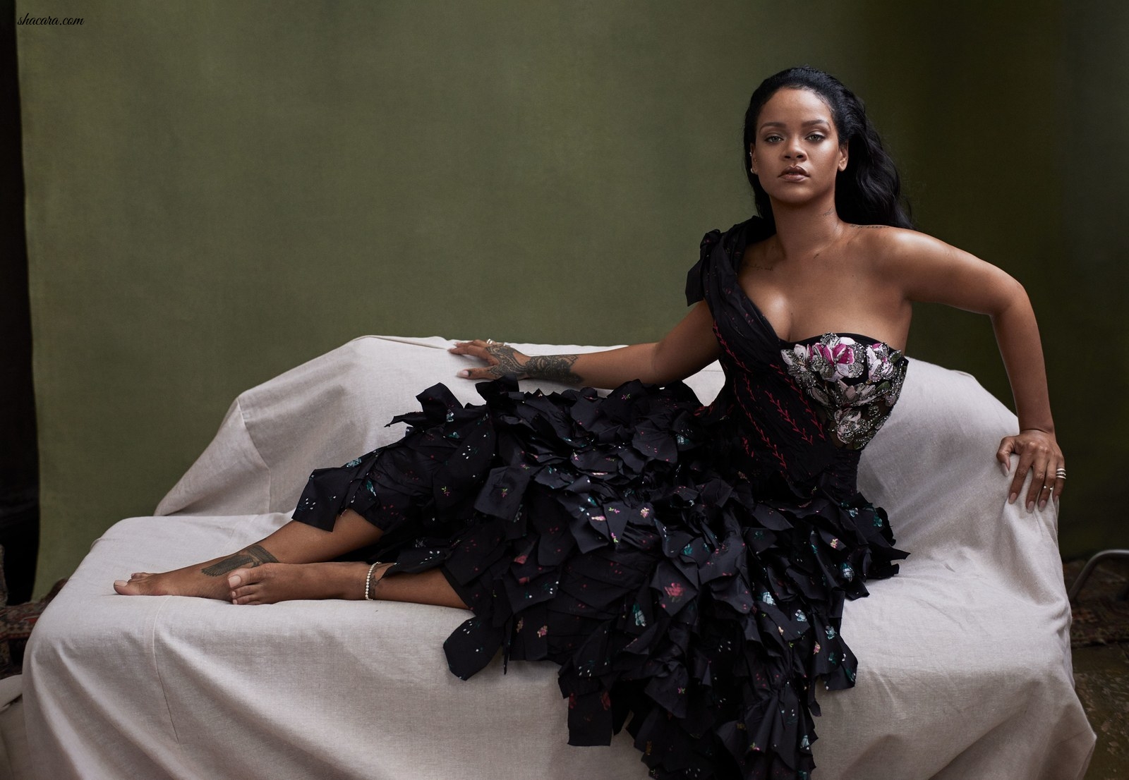 Rihanna Is Breathtaking On The Cover of Vogue Magazine’s November Issue